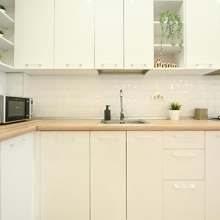 Splendid 2Br Apartment With Breathtaking Views Of Casa Poporului Bukarest Exterior foto