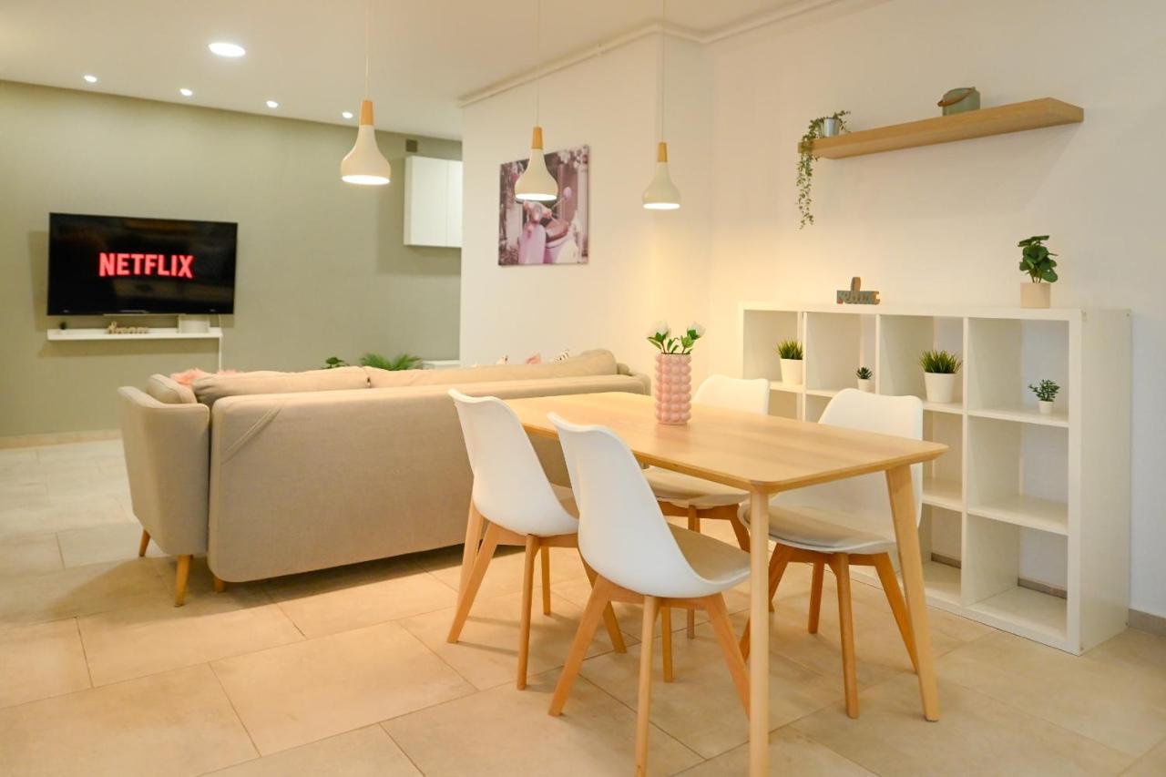 Splendid 2Br Apartment With Breathtaking Views Of Casa Poporului Bukarest Exterior foto