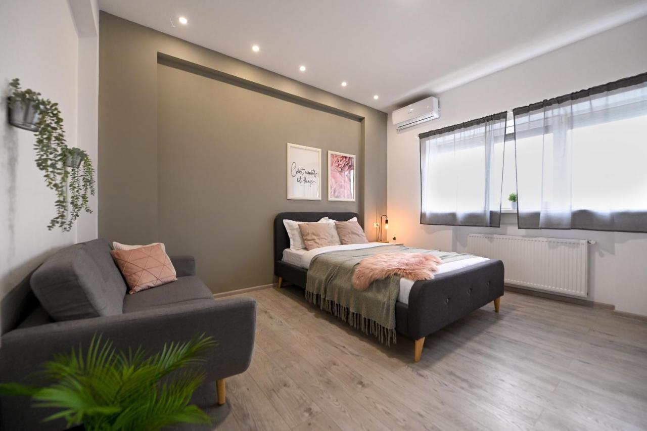 Splendid 2Br Apartment With Breathtaking Views Of Casa Poporului Bukarest Exterior foto