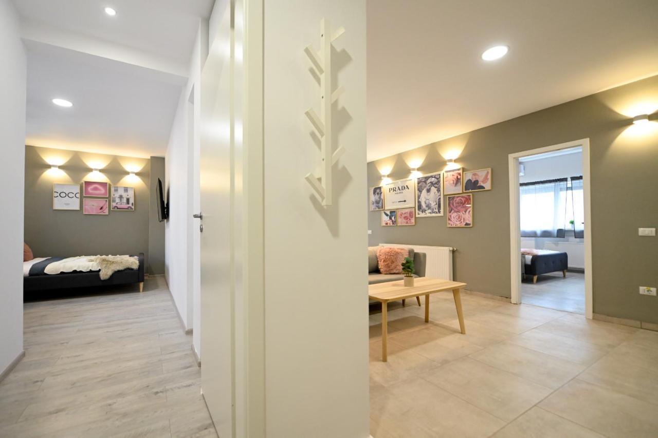 Splendid 2Br Apartment With Breathtaking Views Of Casa Poporului Bukarest Exterior foto