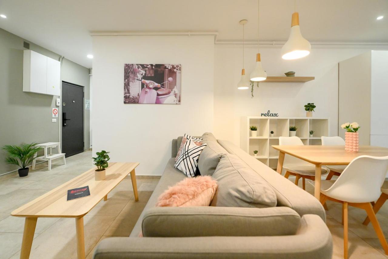 Splendid 2Br Apartment With Breathtaking Views Of Casa Poporului Bukarest Exterior foto
