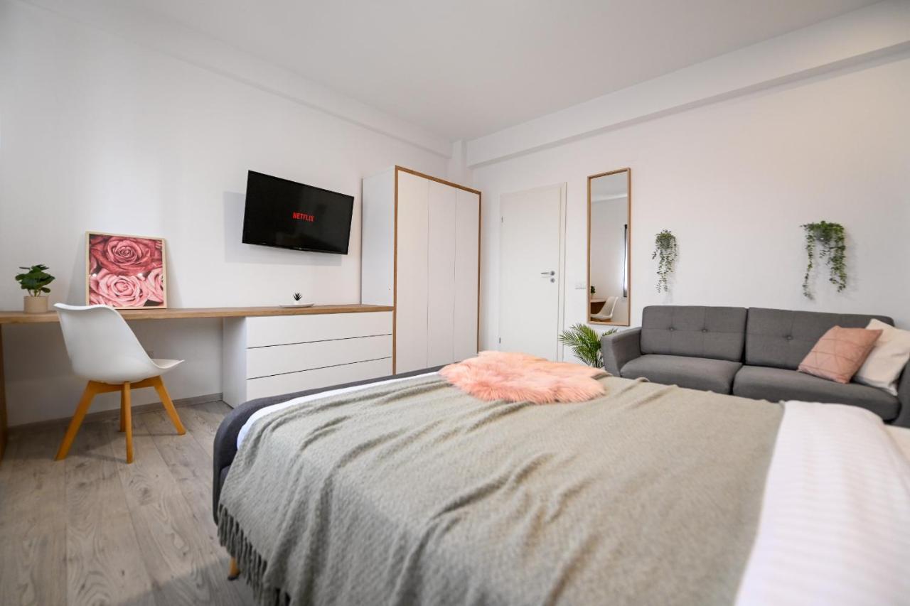 Splendid 2Br Apartment With Breathtaking Views Of Casa Poporului Bukarest Exterior foto